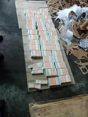 Одесская таможня пресекла миллионные махинации с акцизными марками: